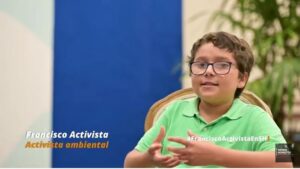 Niño activista “Negacionistas del cambio climático deben usar lentes