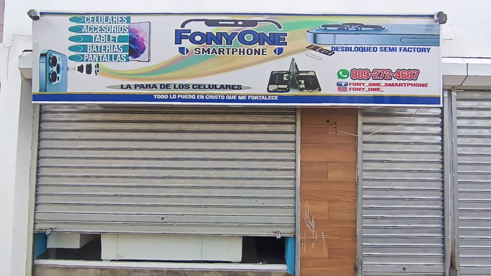 Roban en tienda de celulares ubicada a dos esquinas del cuartel policial de Sánchez