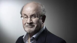 Apuñalan al escritor Salman Rushdie durante un evento en Nueva York