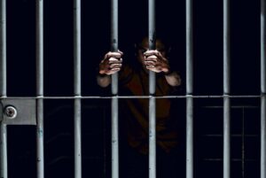 30% presos preventivos permanecen en cárceles con plazo vencido