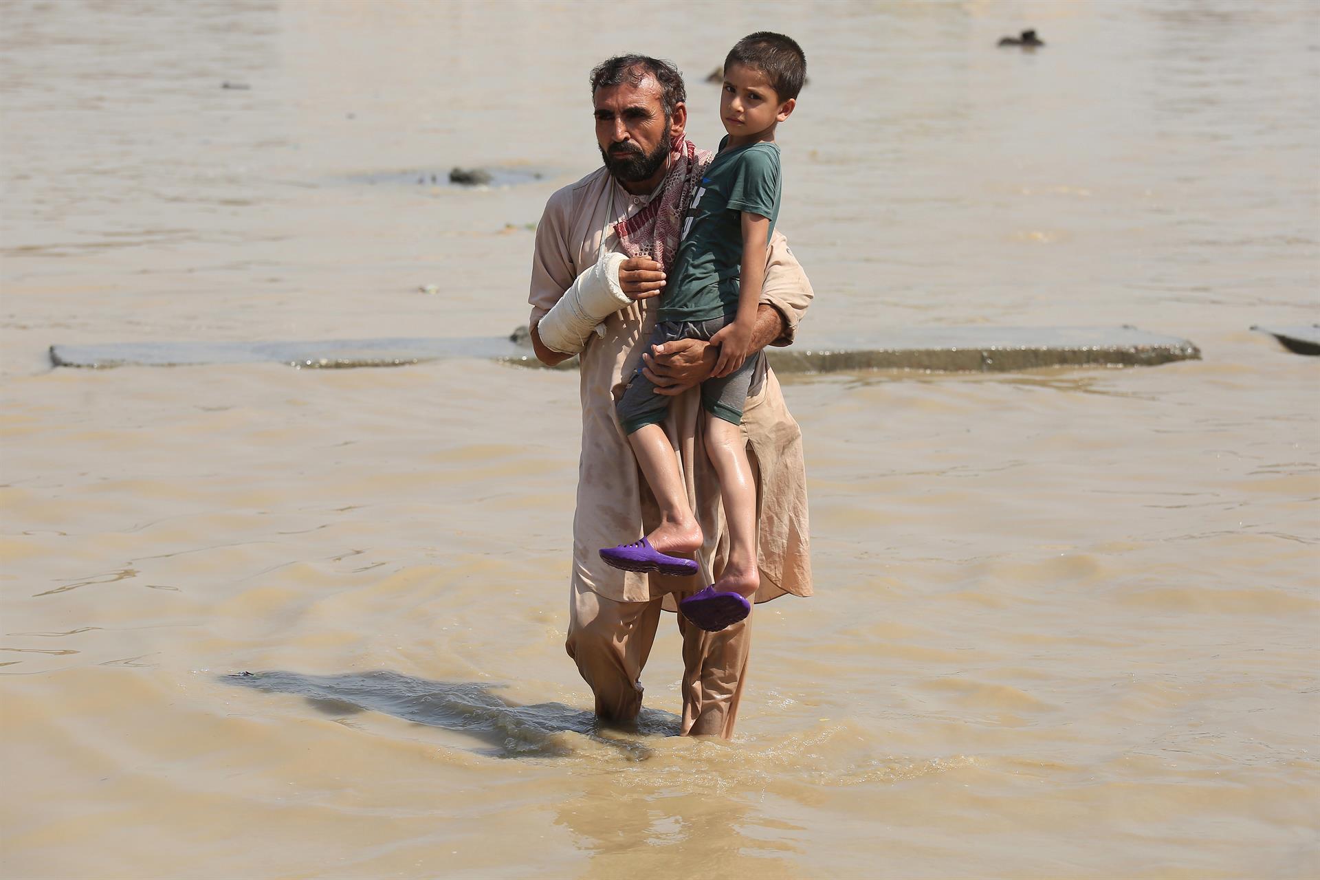 Pakistán y la ONU piden 160 millones de dólares para las víctimas de las inundaciones