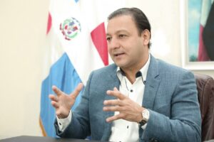 Abel Martínez califica deficiente al Gobierno por males que afectan al país 