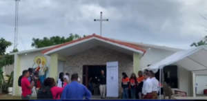Inauguran capilla en comunidad Palo de Cuaba, distrito Zambrana en Sánchez Ramírez 