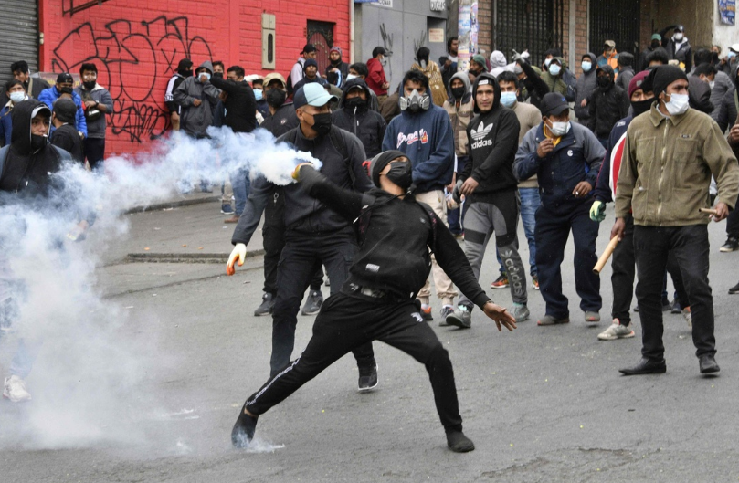En Bolivia protestas antigubernamentales dejan varios heridos