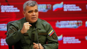 Venezuela anuncia restablecimiento de relaciones militares con Colombia