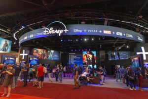 Disney supera a Netflix en suscriptores a sus plataformas de 