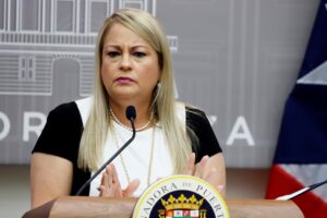 Exgobernadora de Puerto Rico se declara no culpable de cargos de corrupción