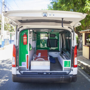 COOPSANO dona ambulancia al Distrito Municipal de Palo Verde
