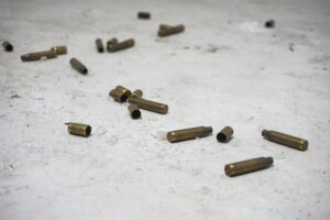 Dos menores y un hombre de 60 años heridos de balas tras tiroteo en Barahona