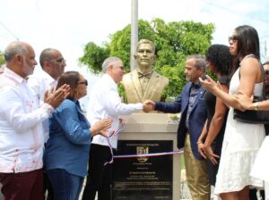 Ayuntamiento Santo Domingo Este remoza boulevard del Invi y lo dedica a Guarino Cruz