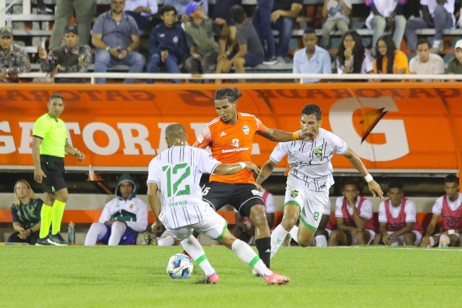 Cibao FC y La Vega ganan y dan paso importante a semifinales