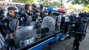 Corrupción policial en México: 150 policías estaban en la nómina del narco