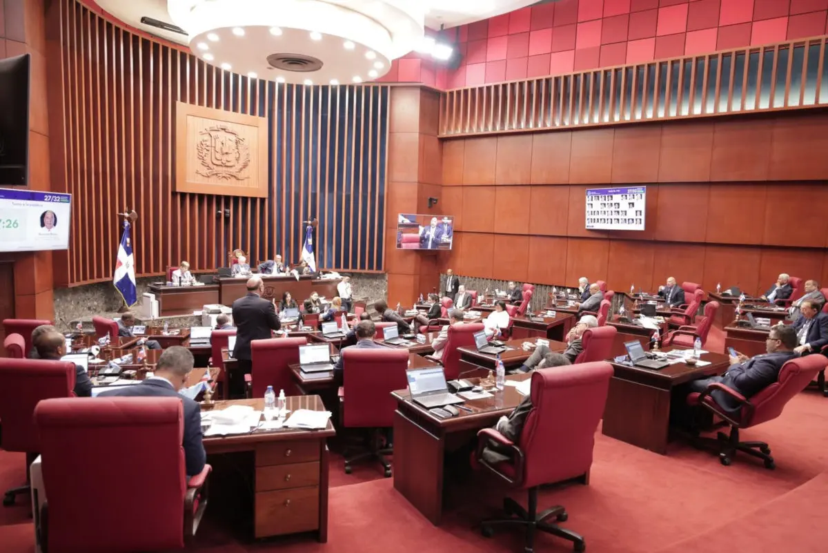Senado de la República concluye conformación de Comisiones Permanentes