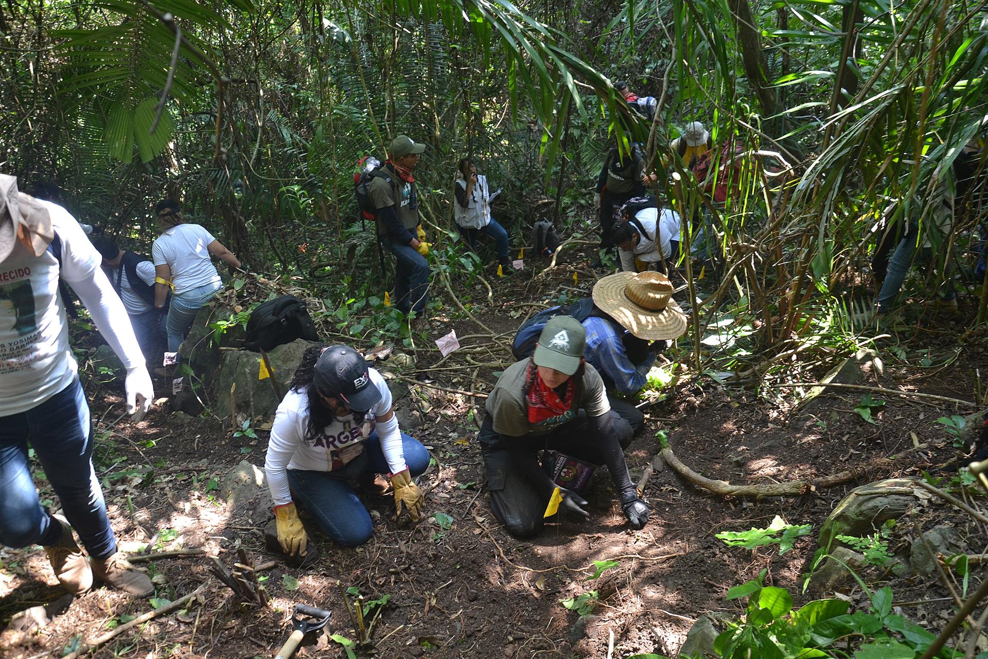 Más de 5.000 restos humanos encontrados en fosas de México en dos años