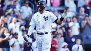 Aaron Judge empata marca de jonrones de Maris y da triunfo a los Yankees