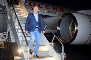 El vuelo de Serguéi Lavrov tiene que evitar espacio aéreo de varios países