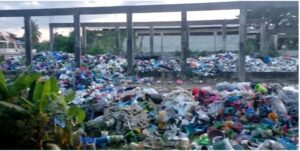 Denuncian fábrica de plásticos sin permiso ambiental enferma ciudadanos en San Cristóbal