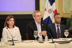 Gobierno hereda deuda de planteles escolares por más de RD$3,000 millones