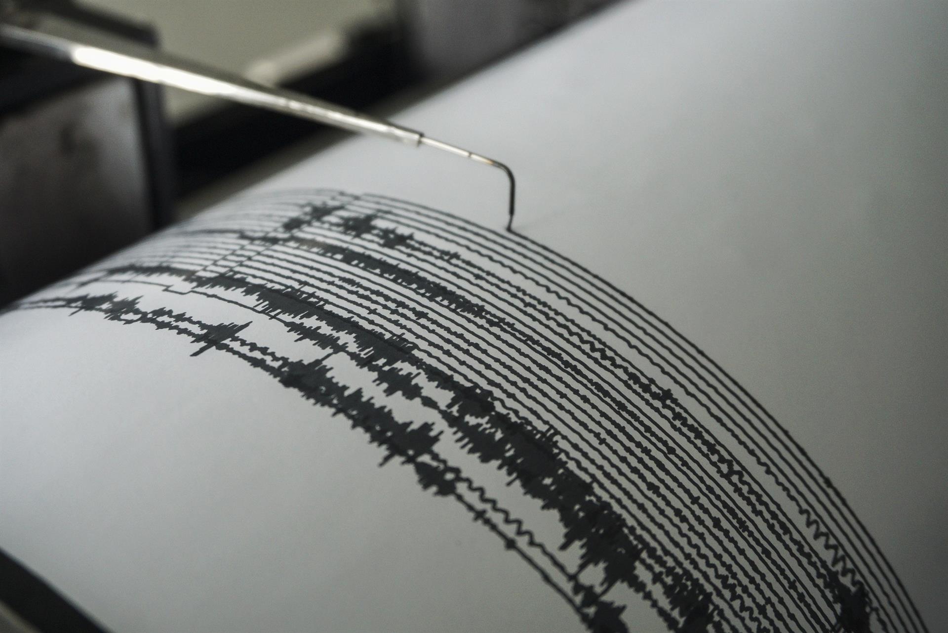 Se registraron cinco sismos frente a las costas de Ecuador en la madrugada del lunes