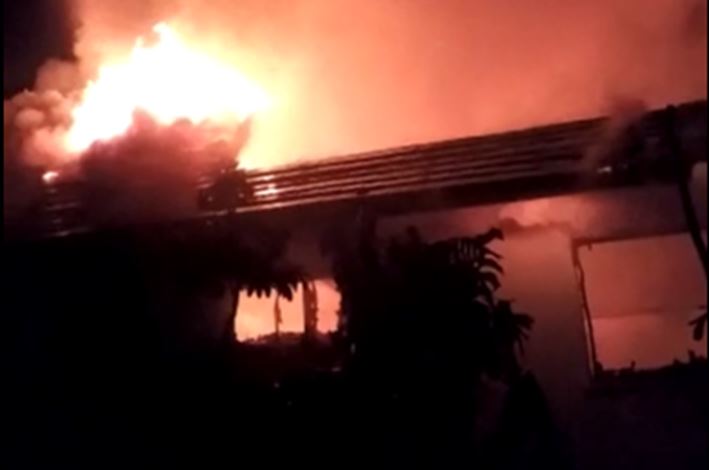 Incendio destruye parte de una villa en Las Terrenas