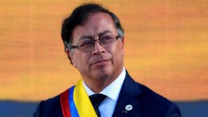 Gobierno de Gustavo Petro solicitó a Estados Unidos eliminar visa de turismo a colombianos