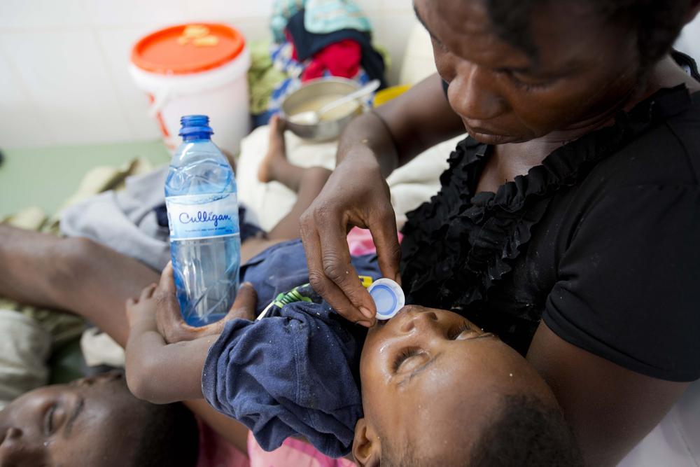 Haití reporta sus primeras muertes por cólera