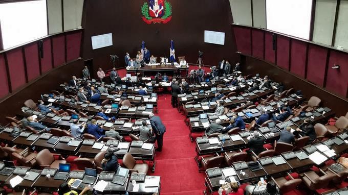 Diputados convierten en ley proyecto bonos soberanos por RD$363 mil millones