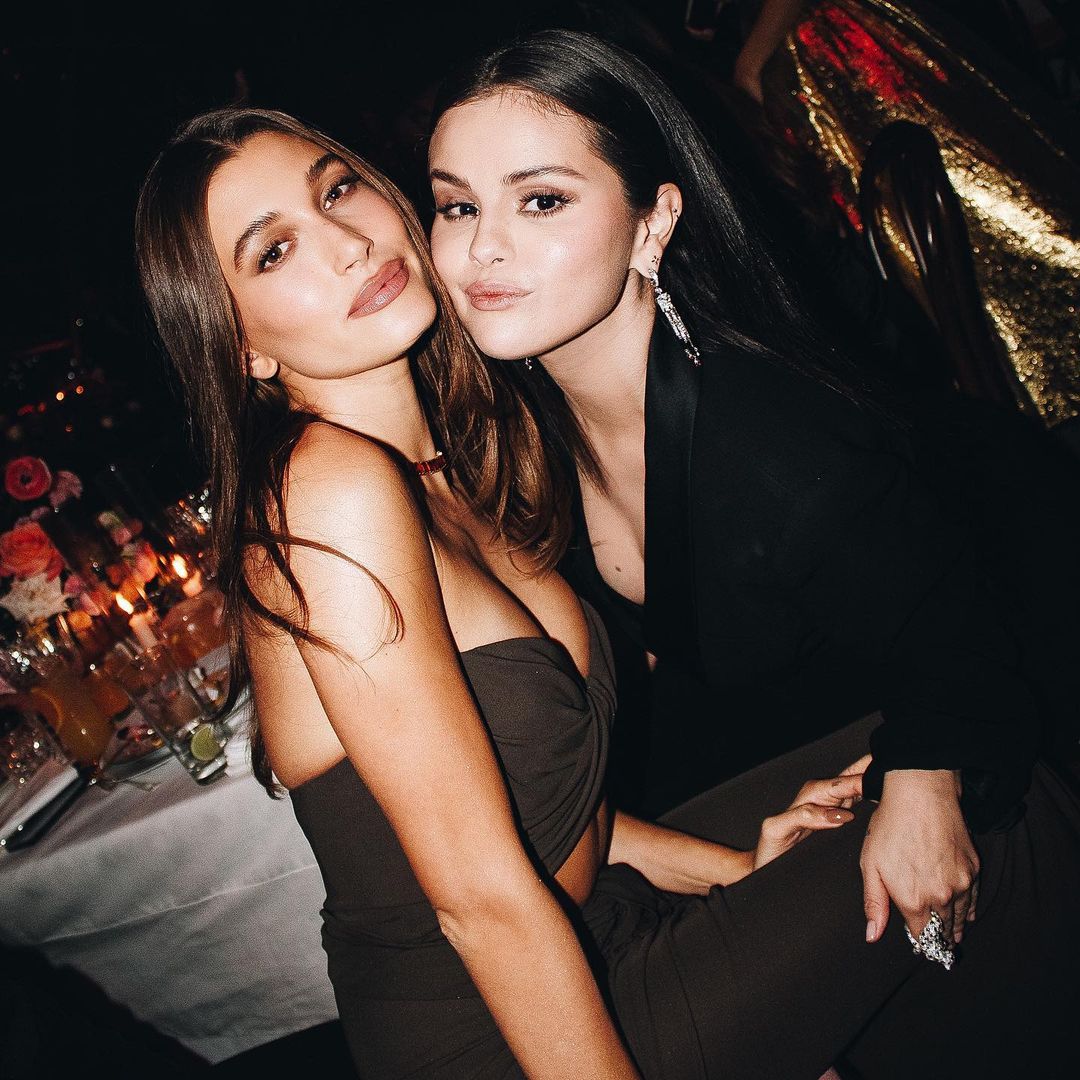 ¿Selena Gómez y Hailey Bieber hacen las paces?
