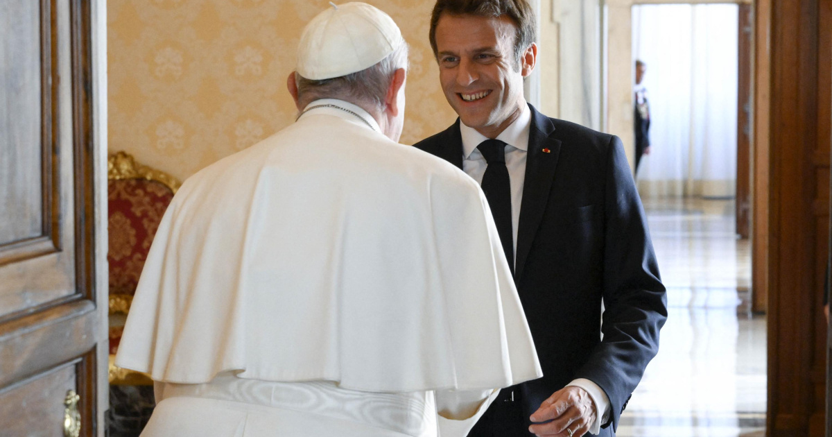 El papa y Macron se reúnen en el Vaticano