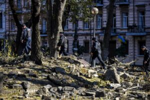 Al menos diez muertos y 60 heridos en bombardeos rusos en Ucrania