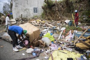 Grupo latino envía ayuda a varias ONG dominicanas para los afectados por Fiona