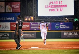 Juan Francisco conectó jonrón 82 en su carrera en el béisbol otoño-invernal dominicano