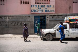 Las escuelas haitianas permanecen cerradas en el inicio oficial del curso escolar