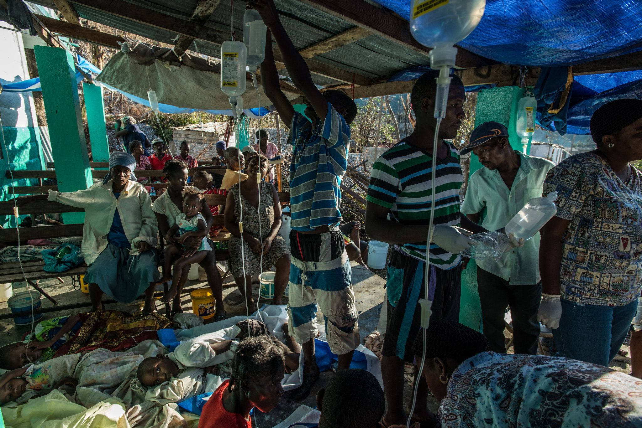 Preocupación por brote de cólera en Haití, mientras pandillas obstruyen acción sanitaria