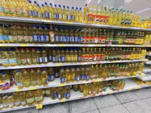 Ito Bisonó afirma precio de aceites comestibles y artículos de construcción “están bajando”