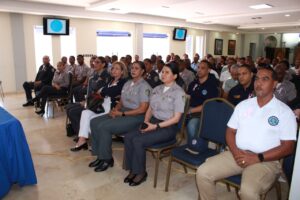 Policías reciben charla sobre “Prevención de Acoso Sexual y Laboral”