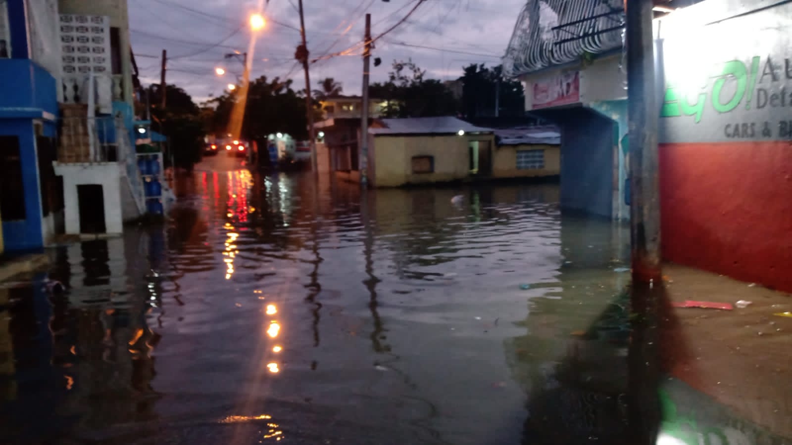 Se producen inundaciones en Los Frailes tras intensas lluvias