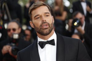 Una hermana de Ricky Martin desmiente las acusaciones de su hijo contra el cantante