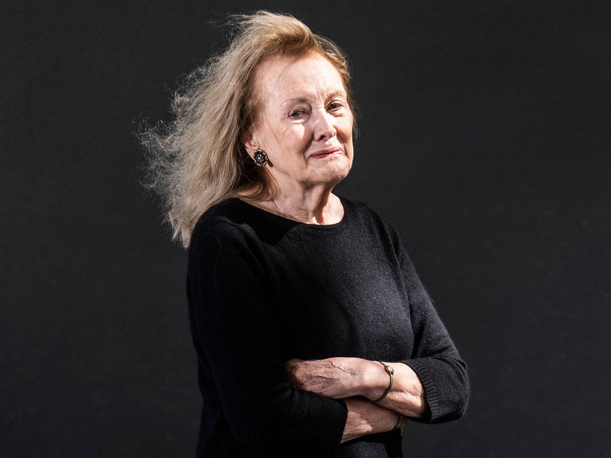 Annie Ernaux la profesora de letras que se convirtió el la mujer numero 17 en recibir Nobel de Literatura