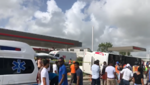 Dos muertos y varios heridos en accidente de autobús turístico en La Romana