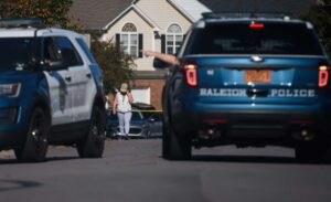 Acusado de masacrar 5 personas en tiroteo en Carolina del Norte tiene 15 años