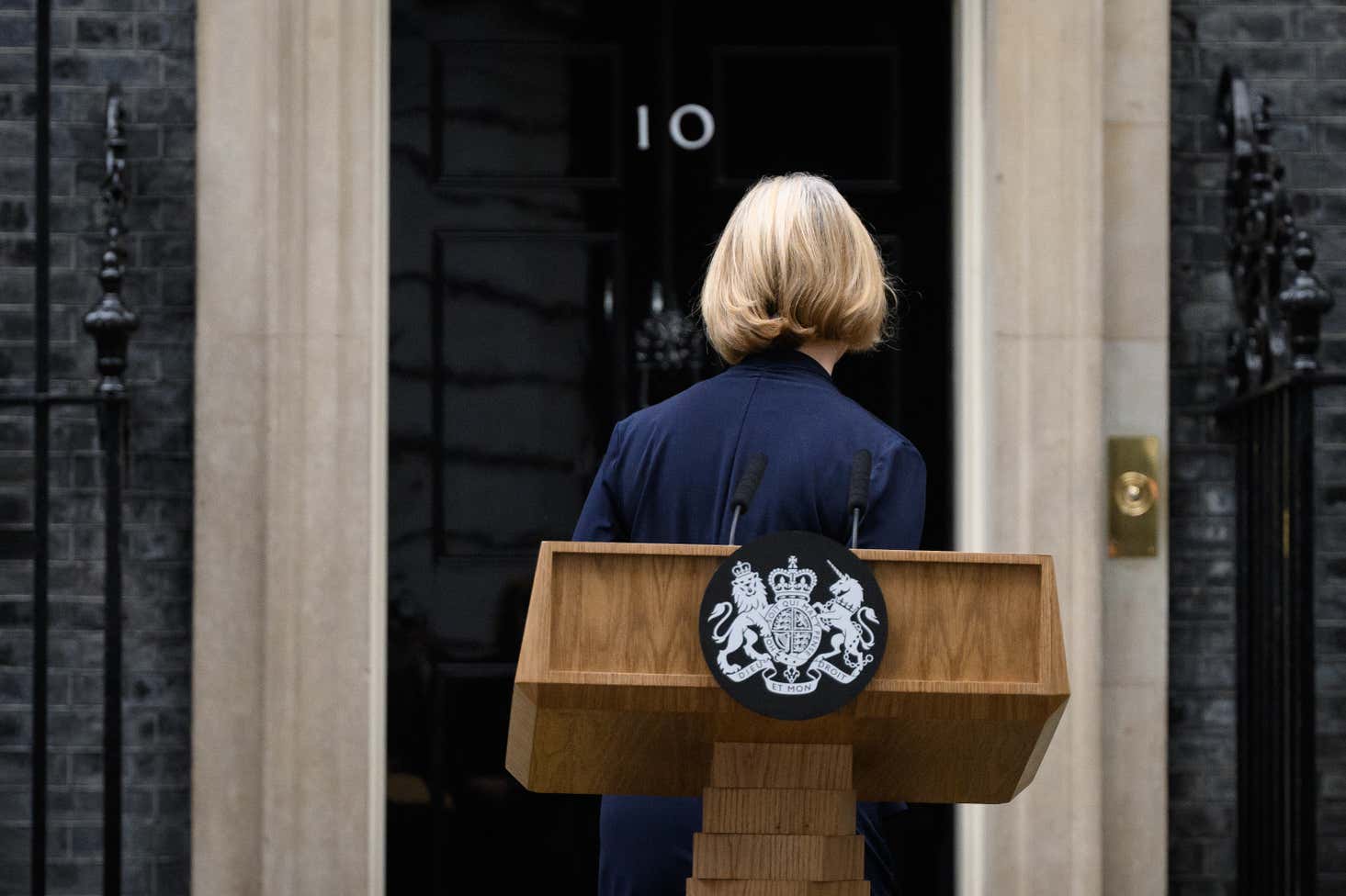 ¿Por qué renunció Liz Truss, la primera ministra de Gran Bretaña?