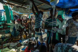 Haití teme alza de cólera al levantarse bloqueo de gasolina 