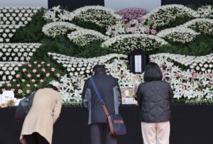Corea del Sur revisará la ley de seguridad tras la tragedia de Seúl