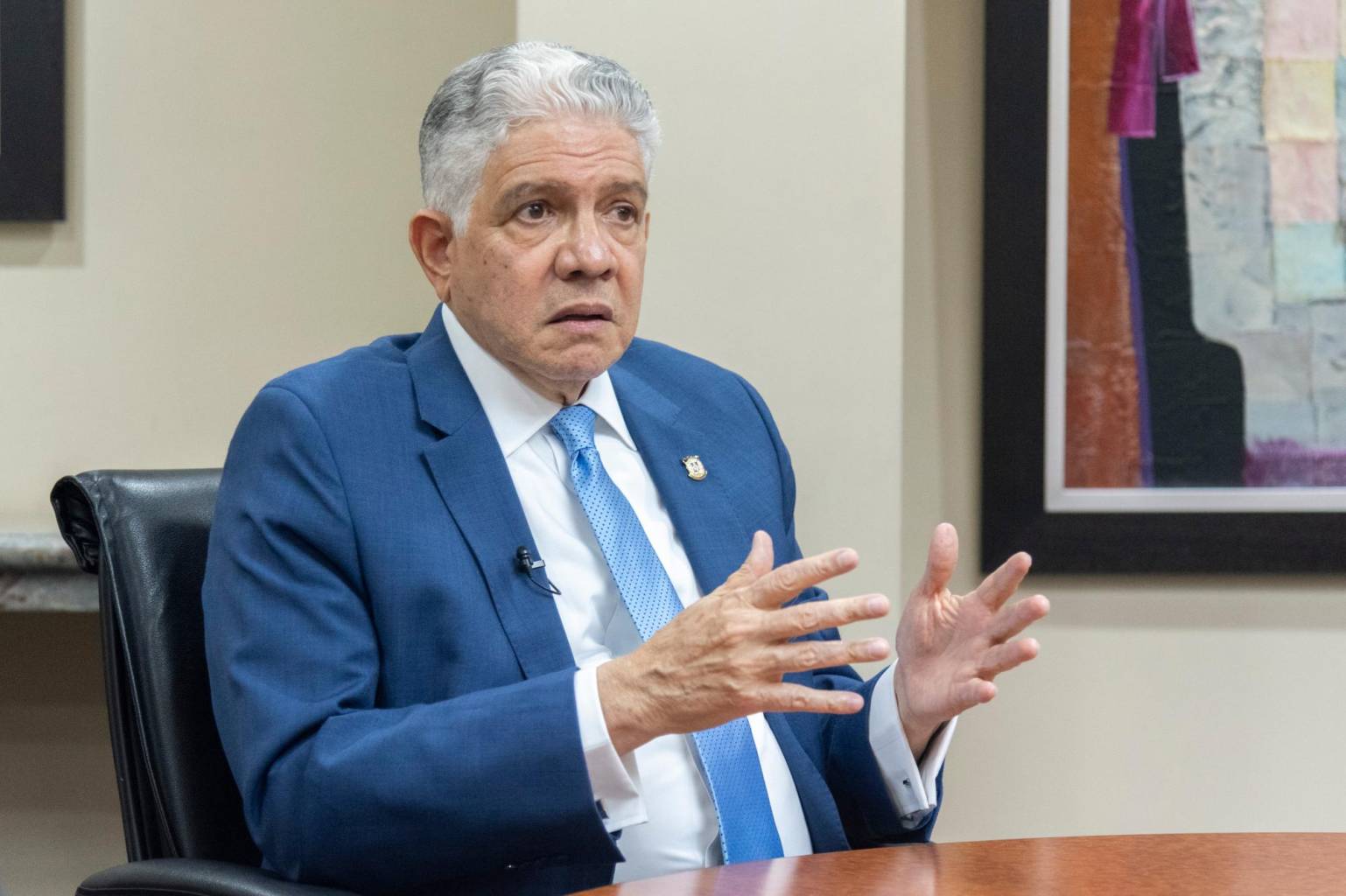 Senador Eduardo Estrella llama a la población respaldar Censo