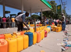 Haití espera iniciar distribución de combustibles tras larga crisis