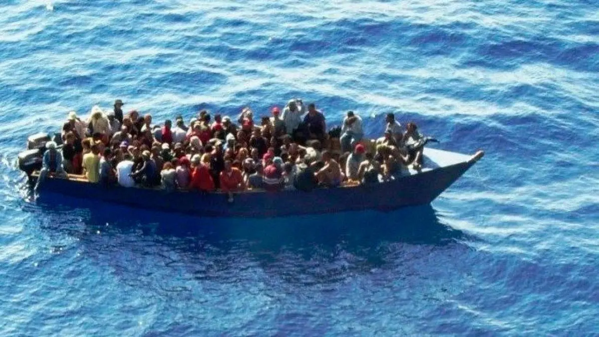 Rescatan a 180 haitianos en mar de Florida