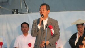 Nombran nuevo ministro de Interior en Japón tras la dimisión del predecesor