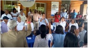 Empresarios y dirigentes peledeístas de San Cristóbal se juramentan en el PRM