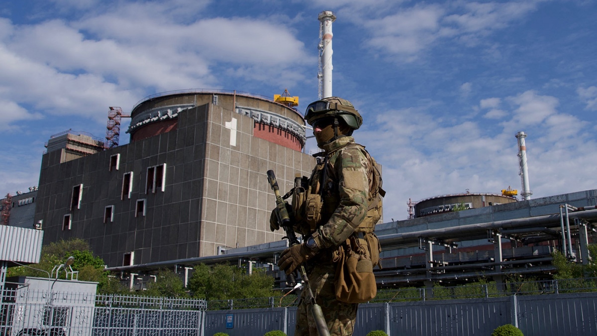 Rusia niega planes para abandonar planta nuclear de Zaporiyia